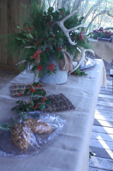 table (Large) table (Large)